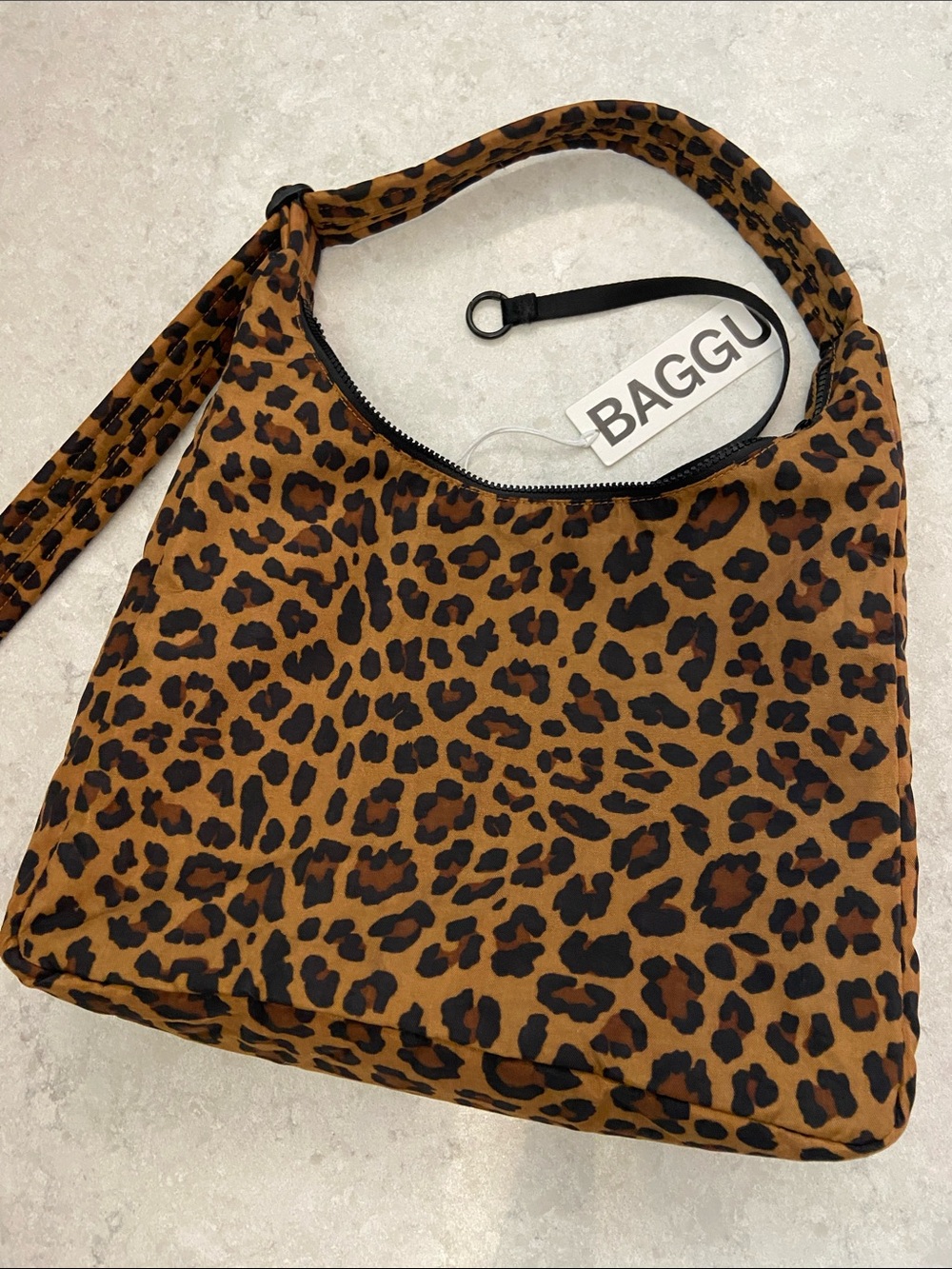 BAGGU Leopard-Print Nylon Shoulder Bag in Brown and Black, Adjustable Strap. - Picture 7 of 16